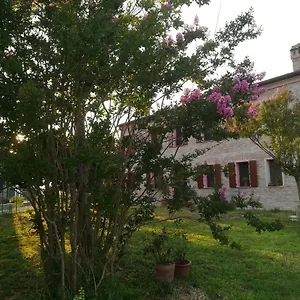  Bed & Breakfast Al Vecchio Noce Italia